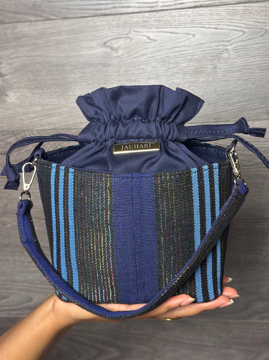 Bucket bleu